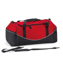 Torba sportowa Quadra Teamwear. Czarne torby na ramię QUADRA, bez wzorów, na ramię, duże, bez dodatków. Za 122.10 zł.