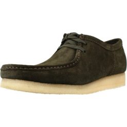 Buty CLARKS WALLABEE FOREST Zielony. Zielone buty turystyczne Clarks, bez wzorów, z materiału, bez zapięcia, trekkingowe. Za 369.99 zł.