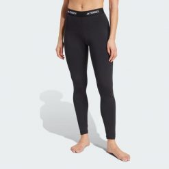 Legginsy bazowe Multi Synthetic Base Layer. Czarne legginsy długie sportowe Adidas, uniwersalny, bez wzorów, trekkingowe, climacool (adidas). Za 219.00 zł.
