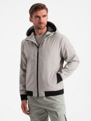 Lekka męska kurtka z siateczkową podszewką i kapturem – szara V6 - Rozmiar: XL. Szare kurtki Ombre Clothing, m, z aplikacjami, z materiału. W wyprzedaży za 149.99 zł.