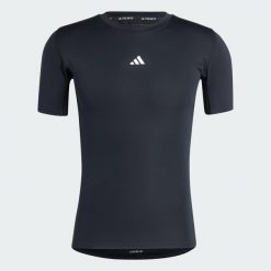 Koszulka TECHFIT Compression Training. Czarne bielizna termoaktywna Adidas, l, bez wzorów, z dzianiny, do piłki nożnej, techfit (adidas). Za 149.00 zł.