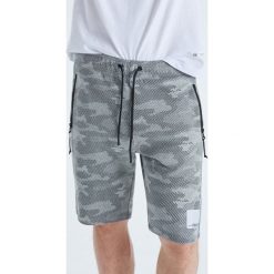 Szorty camo o kroju jogger - Szary. Joggery i bojówki marki Cropp. Za 79.99 zł.