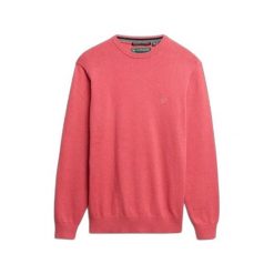 Sweter bawełnowy Superdry Essentials. Czerwone swetry nierozpinane Superdry, na zimę, m, bez wzorów, z bawełny, bez kołnierzyka, bez ramiączek. Za 273.55 zł.