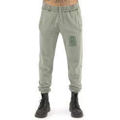 Spodnie dresowe z bawełna z kieszenie na co dzień. Zielone spodnie materiałowe LEONE 1947 APPAREL, na co dzień, bez wzorów, z bawełny, sportowe. W wyprzedaży za 134.57 zł.