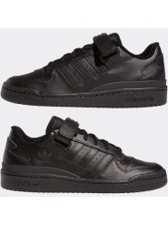 Adidas Sneakersy w kolorze czarnym rozmiar: 44. Czarne buty sportowe casual Adidas, bez wzorów, bez zapięcia. Za 320.63 zł.
