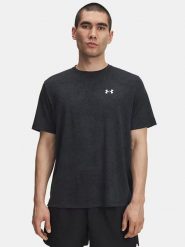 Under Armour Koszulka sportowa w kolorze czarnym rozmiar: XL. Czarne t-shirty sportowe Under Armour, bez wzorów, z materiału, bez ramiączek, outdoorowe. Za 100.04 zł.