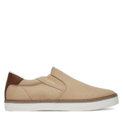 Półbuty s.Oliver. Brązowe eleganckie półbuty S.Oliver, bez wzorów, bez obcasa, bez zapięcia. Za 169.99 zł.