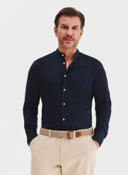 PAKO LORENTE – Lniana granatowa koszula męska ze stójką. Koszule Pako Lorente, l, bez wzorów, ze lnu, bez kołnierzyka, bez ramiączek. Za 149.99 zł.