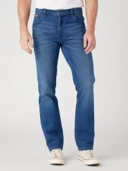 Wrangler Dżinsy "Texas Aries" - Regular fit - w kolorze niebieskim rozmiar: W31/L34. Niebieskie jeansy Wrangler, l. Za 162.11 zł.