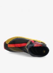 Buty wysokogórskie La Sportiva G-Tech. Czarne buty turystyczne La Sportiva, bez wzorów, z materiału, bez zapięcia, trekkingowe. Za 2,925.99 zł.