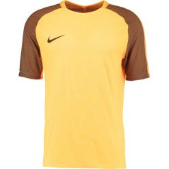 Nike Performance AEROSWIFT STRKE Koszulka sportowa laser orange/light laser orange/black. T-shirty marki Nike Performance. W wyprzedaży za 195.30 zł.