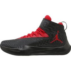 Jordan FLY UNLIMITED Obuwie do koszykówki black/wolf grey/gym red/anthracite. Buty do koszykówki marki Jordan. W wyprzedaży za 328.30 zł.