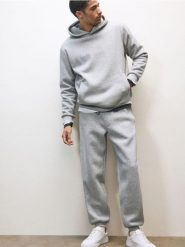 Bluza z kapturem - jasnoszary. Szare bluzy z kapturem Reserved, l, bez wzorów, z bawełny, z kapturem. Za 119.99 zł.