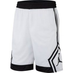 Jordan Spodenki męskie Rise Diamond czarno-białe r. XL (887438-100). Krótkie spodenki sportowe marki Jordan. Za 293.03 zł.