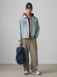 Levi's Kurtka dżinsowa w kolorze błękitnym rozmiar: L. Niebieskie kurtki Levi's®, l, bez wzorów, z bawełny, bez kaptura. Za 297.45 zł.