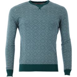 Sweter "True To Myself" w kolorze biało-ciemnozielonym. Zielone swetry nierozpinane marki 4 Funky Flavours, bez wzorów, z bawełny, bez kołnierzyka, bez ramiączek. W wyprzedaży za 197.95 zł.