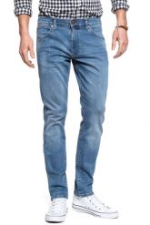 WRANGLER LARSTON W18SQ892R 112127595. Brązowe spodnie treningowe długie Wrangler, l, z aplikacjami, z bawełny. Za 219.99 zł.