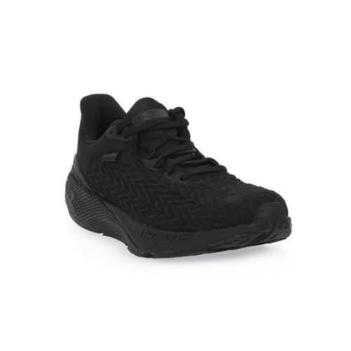 Buty do biegania męskie Under Armour 001 Hovr Machina 3 Clone. Czarne buty do biegania Under Armour, bez wzorów, z materiału, bez zapięcia, do biegania. W wyprzedaży za 574.55 zł.