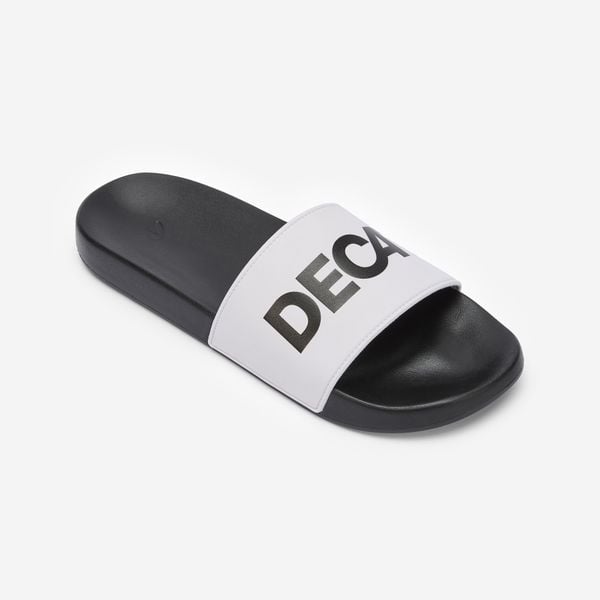 Klapki basenowe Decathlon 500 Collector. Niebieskie klapki NABAIJI, z materiału. Za 69.99 zł.