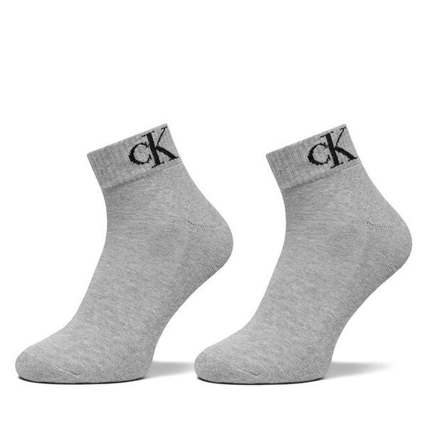 Skarpety krótkie Calvin Klein Jeans. Szare skarpety Calvin Klein Jeans, bez wzorów, z jeansu. Za 59.99 zł.