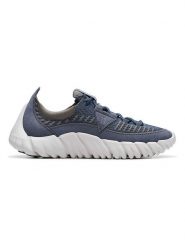 Clarks Sneakersy "Nature 360" w kolorze granatowym rozmiar: 44. Niebieskie buty sportowe casual Clarks, bez wzorów, bez zapięcia. Za 285.95 zł.