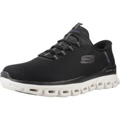 Buty SKECHERS SLIP-INS 233010S SUMMITS Czarny. Czarne buty turystyczne Skechers, bez wzorów, z tkaniny, bez zapięcia, trekkingowe, skechers sport. Za 390.00 zł.