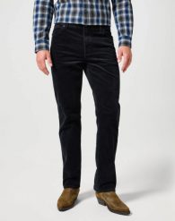 MĘSKIE SPODNIE SZTRUSKOWE WRANGLER TEXAS BLACK 112356789 W121016329. Czarne jeansy Wrangler, l. Za 209.99 zł.