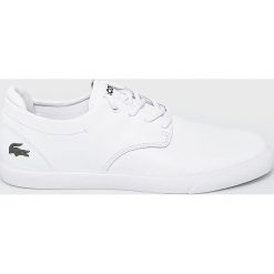 Lacoste - Buty. Białe buty sportowe casual LACOSTE, bez wzorów, z gumy, z okrągłym noskiem, bez zapięcia. W wyprzedaży za 379.90 zł.
