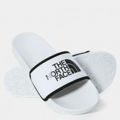 Klapki męskie The North Face Base Camp Slide Iii. Białe klapki The North Face, z materiału. W wyprzedaży za 245.60 zł.