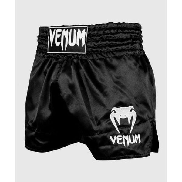 Spodenki do kickBoxingu Venum Classic. Czarne szorty VENUM, l, bez wzorów, klasyczne. Za 293.75 zł.