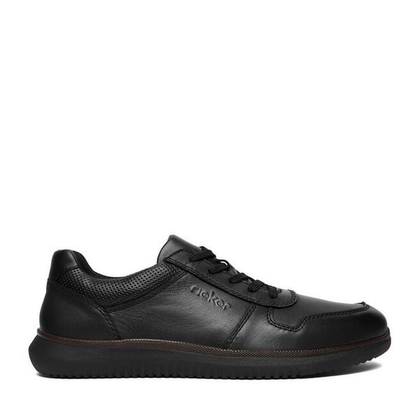 Półbuty Rieker. Czarne eleganckie półbuty Rieker, bez wzorów, bez obcasa, bez zapięcia. Za 429.99 zł.