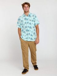 Rip Curl Koszula "Surf Revival" - Regular fit - w kolorze błękitnym rozmiar: M. Niebieskie koszule Rip Curl, m, bez wzorów, z wiskozy, bez kołnierzyka, bez ramiączek. Za 105.14 zł.