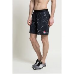 Reebok - Szorty. Krótkie spodenki sportowe marki Reebok. W wyprzedaży za 119.90 zł.