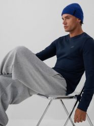 4F Longsleeve slim gładki męski - granatowy S. Niebieskie bluzki z długim rękawem 4F, m, bez wzorów, z bawełny, bez kołnierzyka, bez ramiączek. Za 99.99 zł.