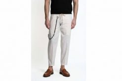 Xagon Spodnie | P26032 ZXAG92 | Mężczyzna | Kremowy. Białe spodnie materiałowe Xagon, na co dzień, m, bez wzorów, z elastanu, eleganckie, długie. W wyprzedaży za 379.00 zł.