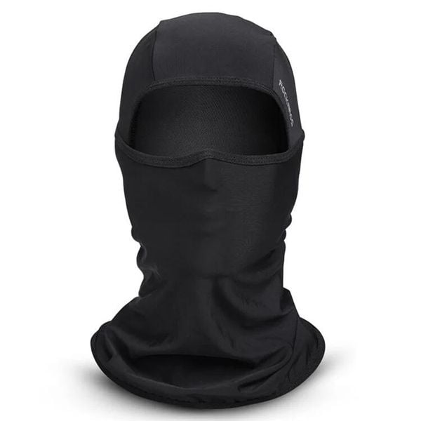 Czapka kominiarka pełna anty-UV oddychająca. Czarne czapki z daszkiem ROCKBROS, na lato, bez wzorów, z materiału. Za 74.00 zł.