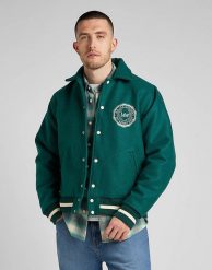 LEE VARSITY JACKET MĘSKA KURTKA PRZEJŚCIOWA LOGO NADRUK ESMERALDA L87TDB96 112321558. Kurtki Lee, l, bez wzorów, bez kaptura. Za 269.99 zł.