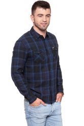 KOSZULA WRANGLER L/S 2PKT MODERN WEST PEACOAT W5970NX49. Czarne koszule Wrangler, l, z aplikacjami, z bawełny, bez kołnierzyka, bez ramiączek. W wyprzedaży za 69.99 zł.