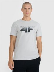 4F T-shirt regular z nadrukiem męski - szary L. Szare t-shirty 4F, l, bez wzorów, z bawełny, bez kołnierzyka, bez ramiączek. W wyprzedaży za 39.99 zł.