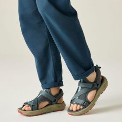 Męskie sandały Lito Tecfoam. Niebieskie sandały Regatta, z gumy, bez zapięcia. Za 169.99 zł.
