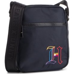 Saszetka TOMMY HILFIGER - Lewis Hamiltion Mini Reporter AM0AM04586 002. Saszetki i nerki marki Tommy Hilfiger. W wyprzedaży za 289.00 zł.