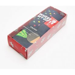 Świąteczny zestaw prezentowy: bokserki i skarpetki - Granatowy. Bokserki marki Cropp. Za 49.99 zł.