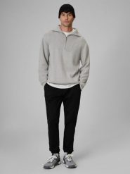 4F Spodnie casual joggery męskie - czarne XXL. Czarne joggery i bojówki 4F, m, bez wzorów, z bawełny, casualowe, z standardowym stanem. Za 179.99 zł.