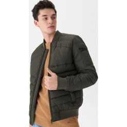Pikowana kurtka bomberka - Khaki. Kurtki marki House. Za 149.99 zł.