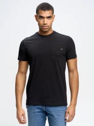 Koszulka męska z kieszonką czarna Carbon 906. Czarne t-shirty BIG STAR, l, z aplikacjami, z bawełny, bez kołnierzyka, bez ramiączek. Za 119.99 zł.
