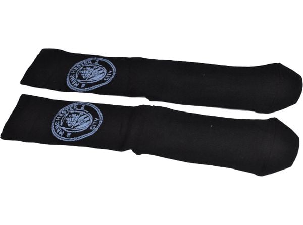 Skarpetki Manchester City - oficjalne licencjonowane. Czarne skarpety MANCHESTER CITY, bez wzorów, z bawełny. Za 53.99 zł.