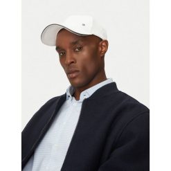 Czapka z daszkiem Tommy Hilfiger. Białe czapki z daszkiem Tommy Hilfiger, bez wzorów. Za 139.99 zł.