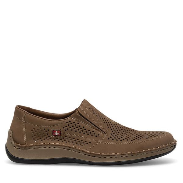 Półbuty Rieker. Brązowe eleganckie półbuty Rieker, bez wzorów, bez obcasa, bez zapięcia. Za 359.99 zł.