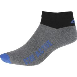 Skarpetki męskie SOM004A - kobalt. Skarpety marki 4F. Za 14.99 zł.