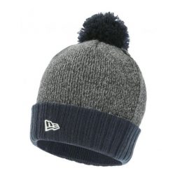 Czapka z pomponem z dzianiny New Era. Niebieskie czapki zimowe New Era, bez wzorów, z dzianiny. Za 160.00 zł.